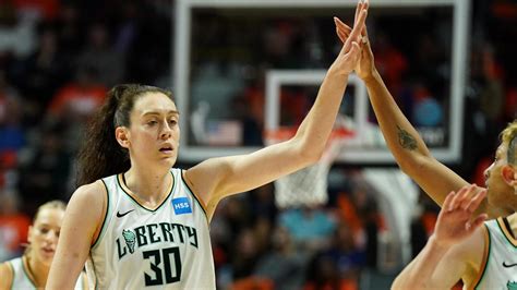Breanna Stewart scores 25, Liberty beat Sun 92-81 to take 2-1 lead in WNBA semifinal series